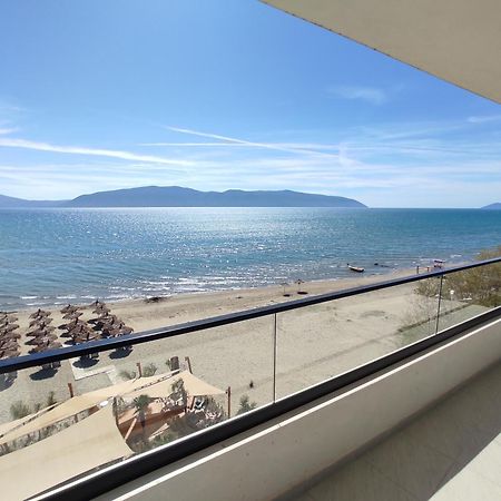 Ideal Sea View Apartment Vlorë Екстериор снимка