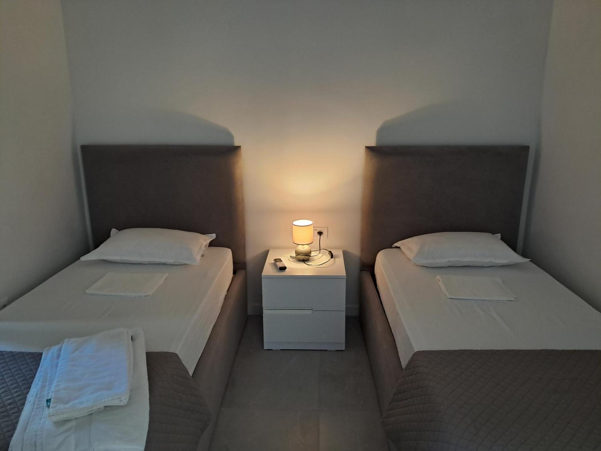 Ideal Sea View Apartment Vlorë Екстериор снимка